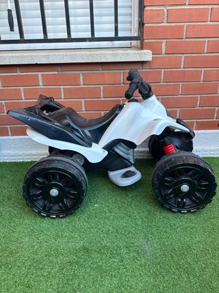 Quad Eléctrico Infantil Mercedes Benz