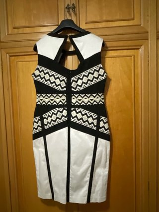Traje chaqueta y vestido blanco/dorado/negro
