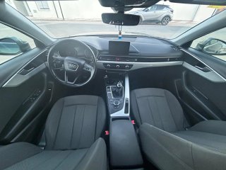 Audi A4 2017 quattro