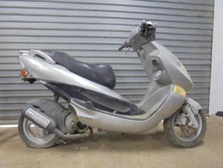 Caja bateria kymco 8903 bet win 50 2t