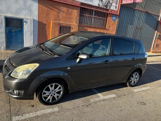 Toyota Corolla verso 2008
