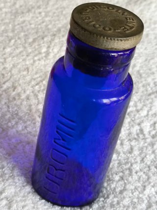FRASCO ANTIGUO VIDRIO "UROMIL" BOTICA FARMACIA