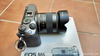 Canon EOS M6 + Objetivo 18-55mm+ visor electrónico