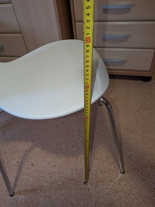 4 Sillas Comedor/Cocina Blancas y Plateadas