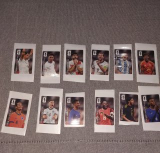 12 figurine Coca Cola Mondiali 2026
