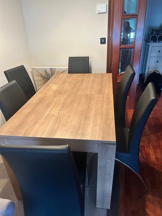 6 Sillas de Comedor Negras y Plateadas