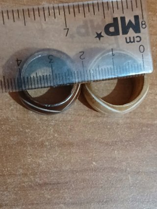 2 Anillos Vintage Hueso Tallado Crema y Marrón