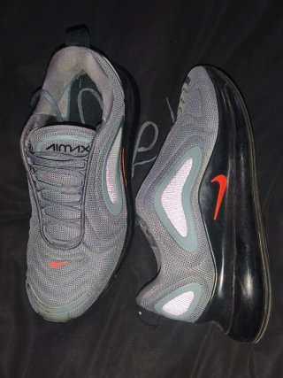 Nike Air Max 720 Zapatillas Negras y Grises réflex