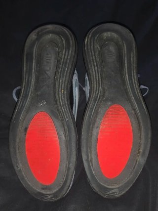 Nike Air Max 720 Zapatillas Negras y Grises réflex