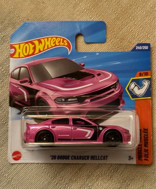Hot Wheels 20 Dodge Charger Hellcat Rosa