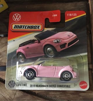 Matchbox 2019 Volkswagen Beetle Convertible Rosa