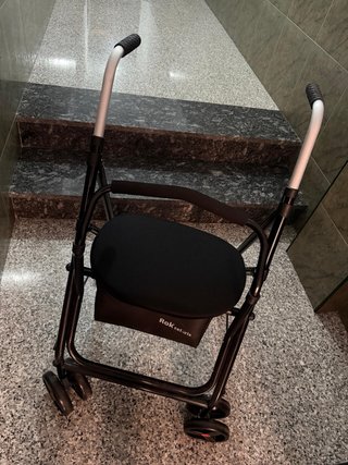 Andador ortopédico