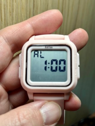Orologio digitale Edillas rosa quadrato