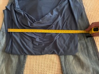 Conjunto Top Adolfo Domínguez y Pantalón Desigual