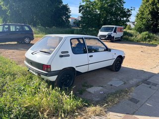 Peugeot 205 1995