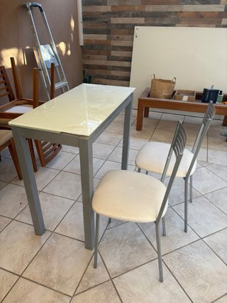 Mesa extensible cocina con 2 sillas