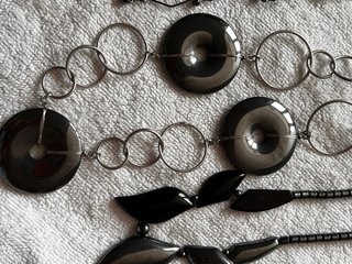 Set di bracciale e collane