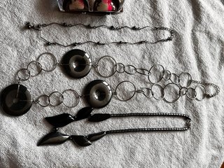 Set di bracciale e collane