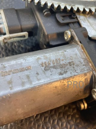 13132221 elevalunas delantero derecho Opel Zafira A