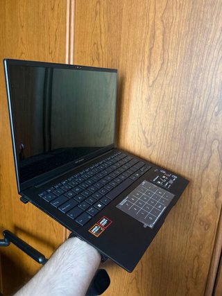 ASUS Zenbook 14 OLED UM3406 Nero