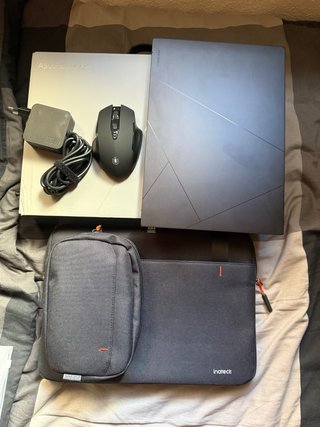 ASUS Zenbook 14 OLED UM3406 Nero