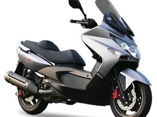 Tapa carburador 81251lba2e000 kymco xciting 1450