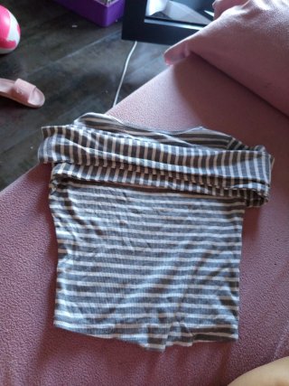 Camiseta manga larga gris y verde