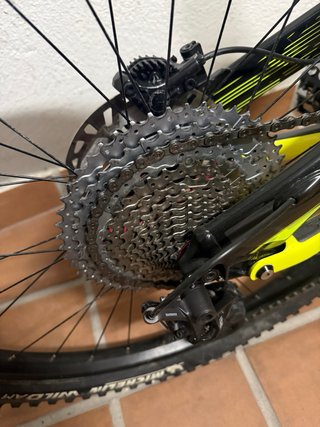 GT Force M Bicicleta Doble Suspensión Trail