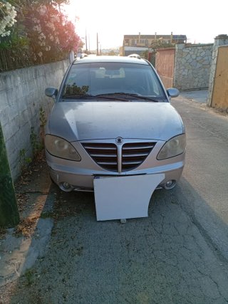 SsangYong Rodius 2006
