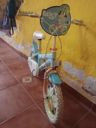 Bicicleta infantil Bluey 12 pulgadas
