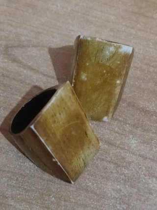 2 Anillos Vintage Hueso Tallado beige