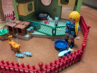 Hotel para gatos Playmobil