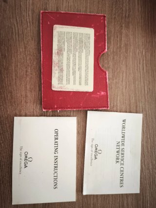Caja Omega Roja con Tarjeta Garantía Internacional