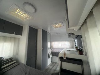 Caravana  Moncayo Alhambra 430 -750 kilos