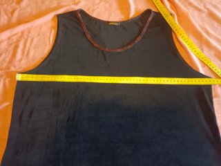 Camiseta sin mangas negra