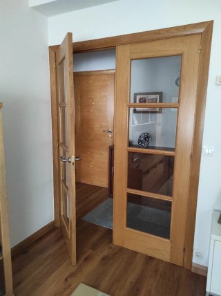Puerta doble roble con cristal