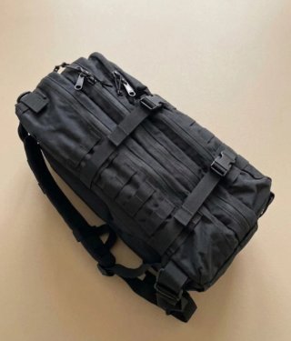 Mochila táctica negra 50L