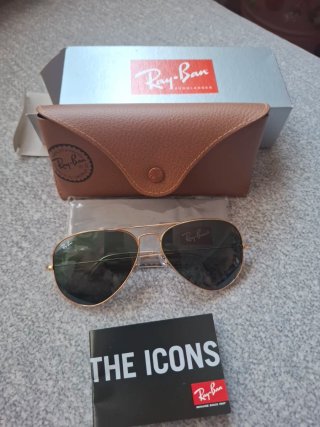Gafas de Sol Ray-Ban Aviator Doradas Negras