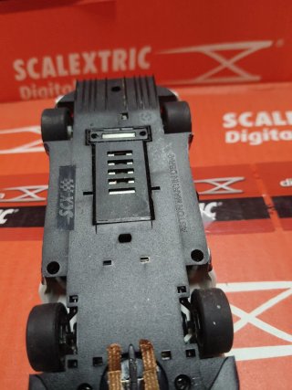 Scalextric Aston Martin Digital System DBR9