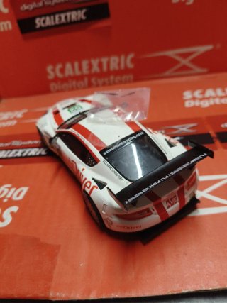 Scalextric Aston Martin Digital System DBR9