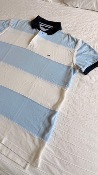 Polo Tommy Hilfiger original a rayas azul y blanco
