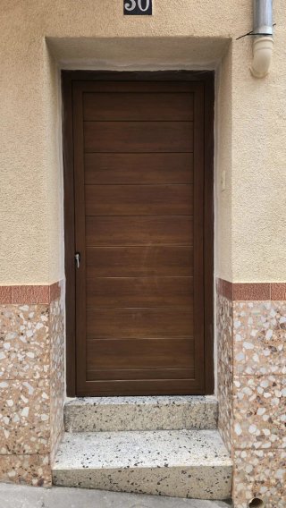 Especialistas en instalación de ventanas y puertas