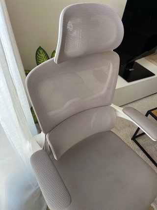 Silla ergonómica de oficina gris