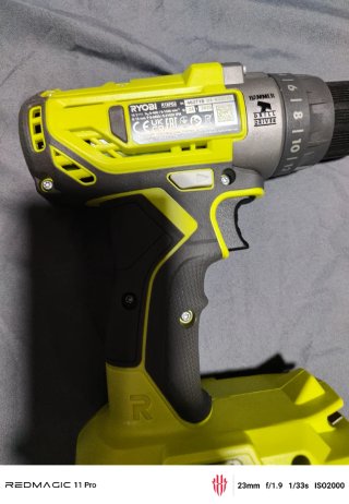 Taladro Percutor RYOBI 18V ONE+ Batería 2.0Ah