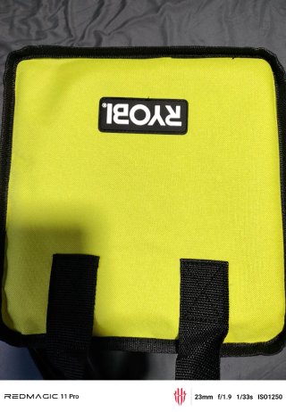 Taladro Percutor RYOBI 18V ONE+ Batería 2.0Ah