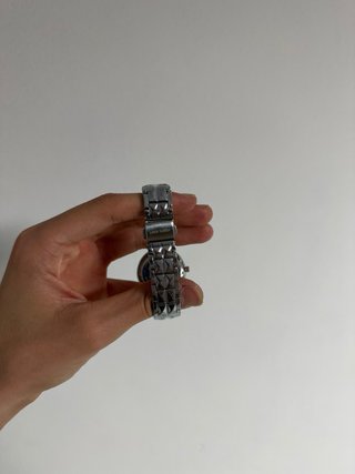 Reloj Louis Vuitton Gris y Plateado