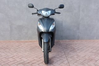 Honda Vision 110 Negra/Gris