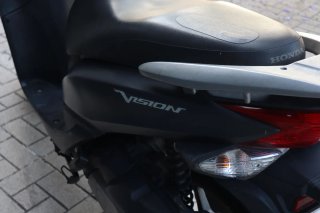 Honda Vision 110 Negra/Gris