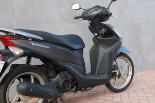 Honda Vision 110 Negra/Gris
