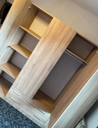 Armadi moderni 2P 3P 4P in legno